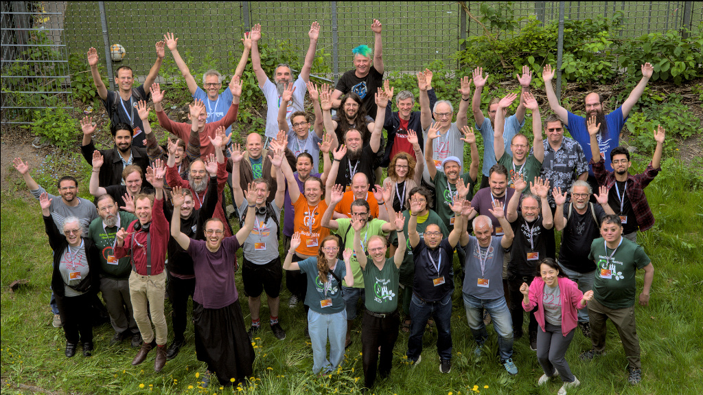 Group photo of the MiniDebConf Hamburg 2025